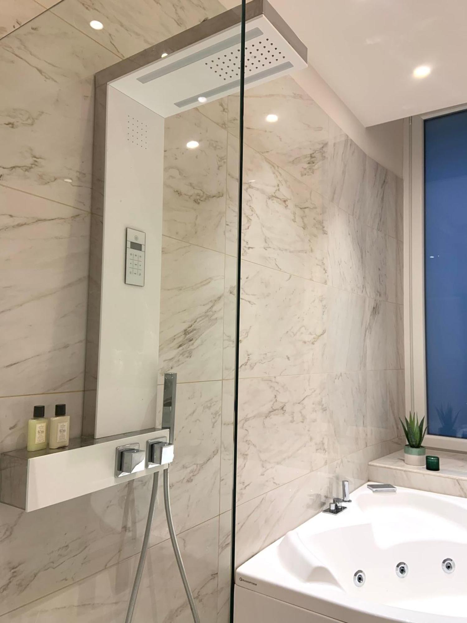 Bari Downtown Luxury Apartment Dış mekan fotoğraf