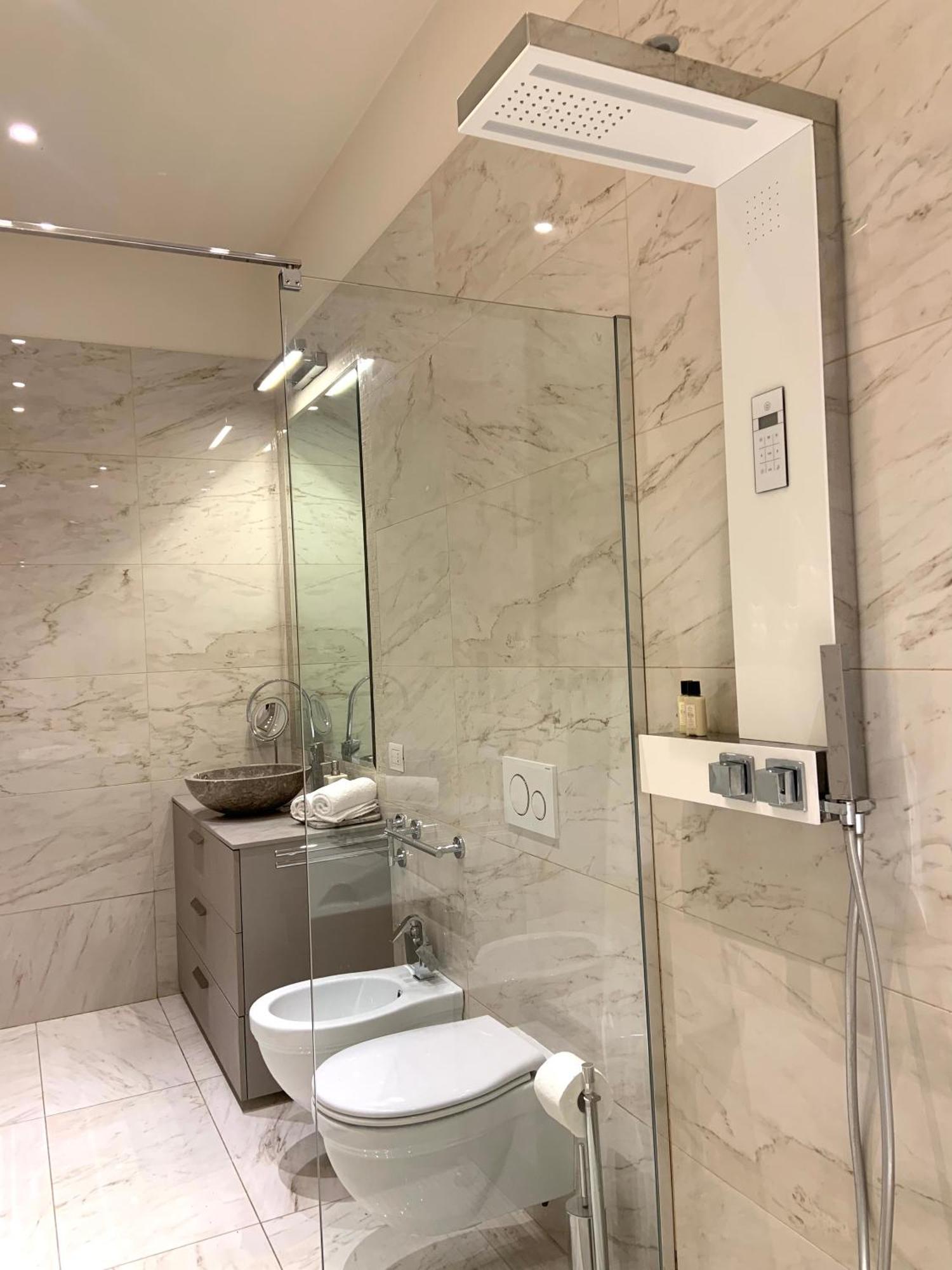 Bari Downtown Luxury Apartment Dış mekan fotoğraf
